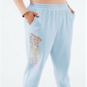 Fabletics Reina Graphic Sweat pant NWT!